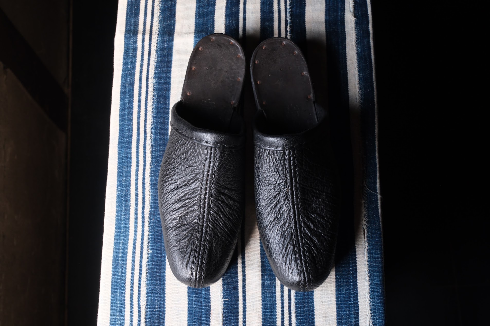 FITTING SHOES SIZE F