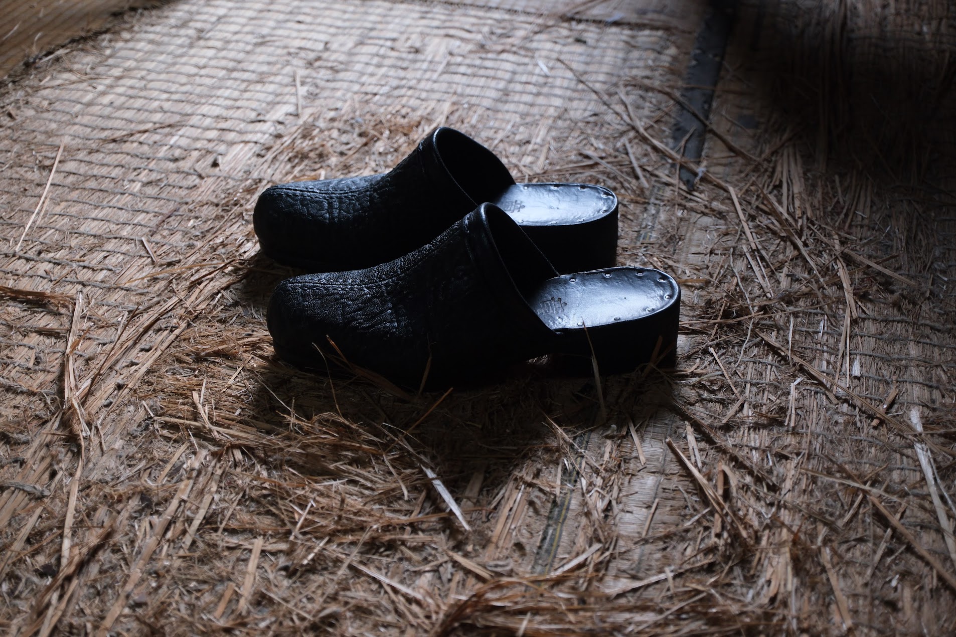 FITTING SHOES SIZE D